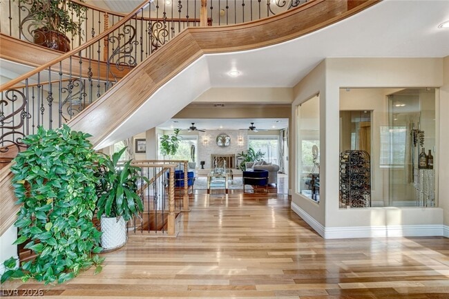 Photo - 7001 Alamitos Cir