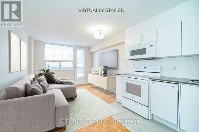 Photo - 1500 Bathurst St Unit 807