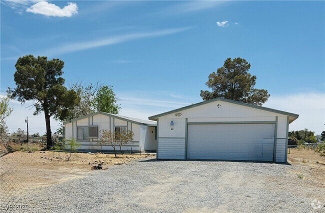 Building Photo - 801 E Clementine St Rental