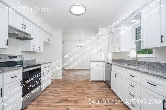 Photo - 805 S 7th St