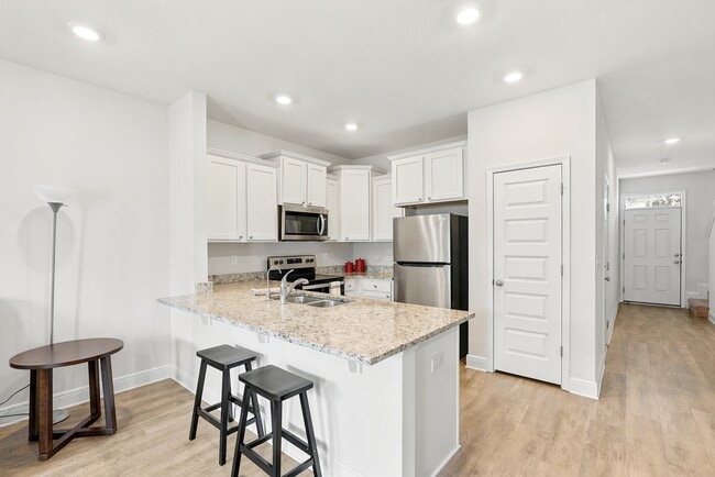 Photo - 1635 Caleigh Ct