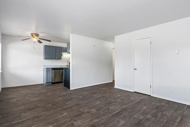 Photo - Kentwood Apartments