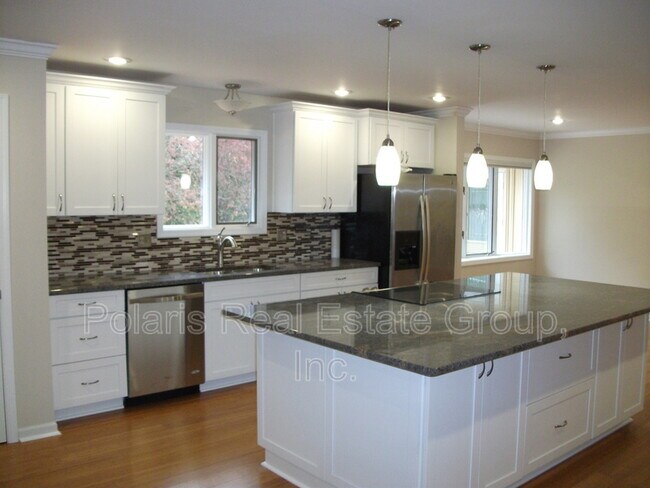 Photo - 12337 Brompton Rd