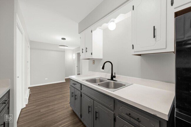 Woodland Court Apartments