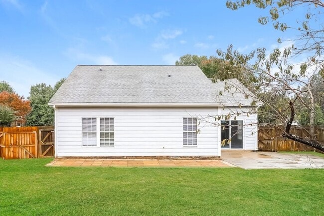 Photo - 1101 Gretna Green Dr