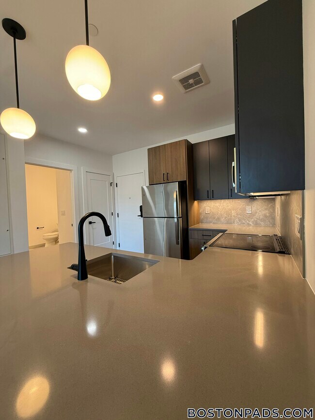 Photo - 199 Gardner St Unit 305