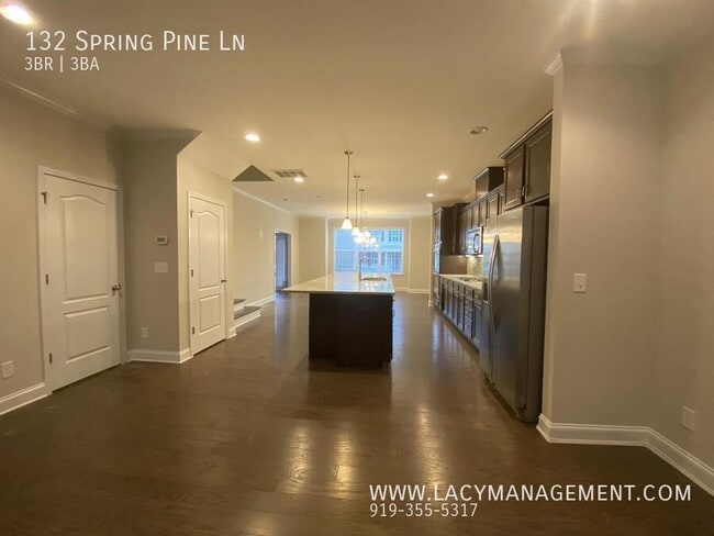 Photo - 132 Spring Pine Ln