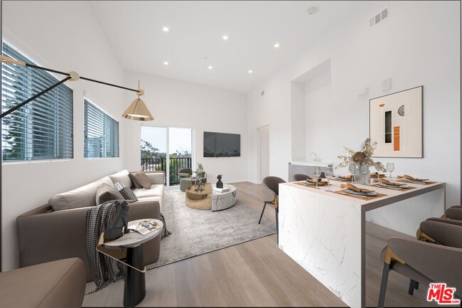 Building Photo - 8532 Cashio St Unit 301 Rental