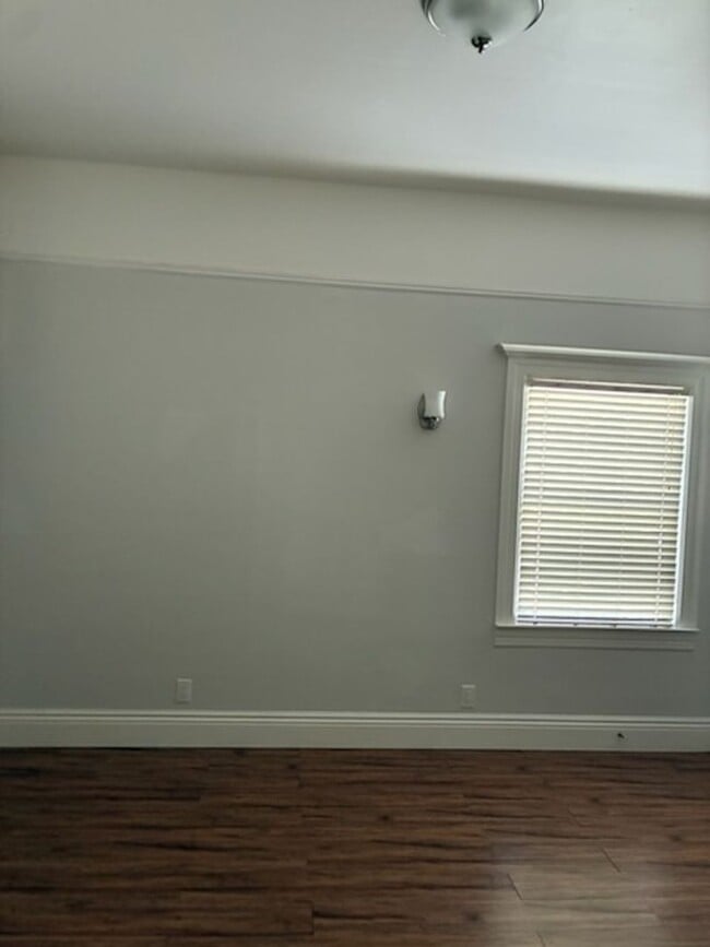 Photo - 1407 D St