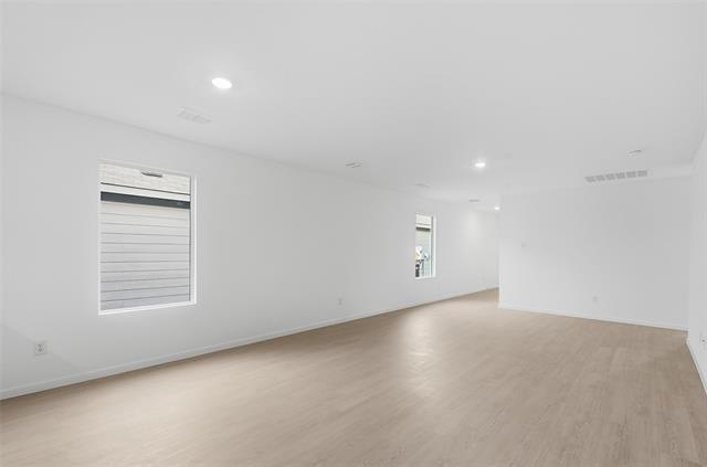 Photo - 241 Boxberry Wy