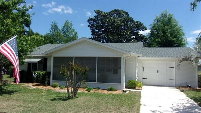 Building Photo - 10821 SW 83rd Ct