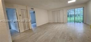 Photo - 10380 NW 10th Ave Unidad 10380