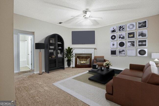 Photo - 214 Southwind Ln