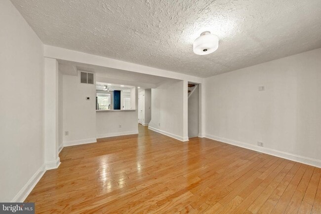 Photo - 1931 Belmont Ridge Ct