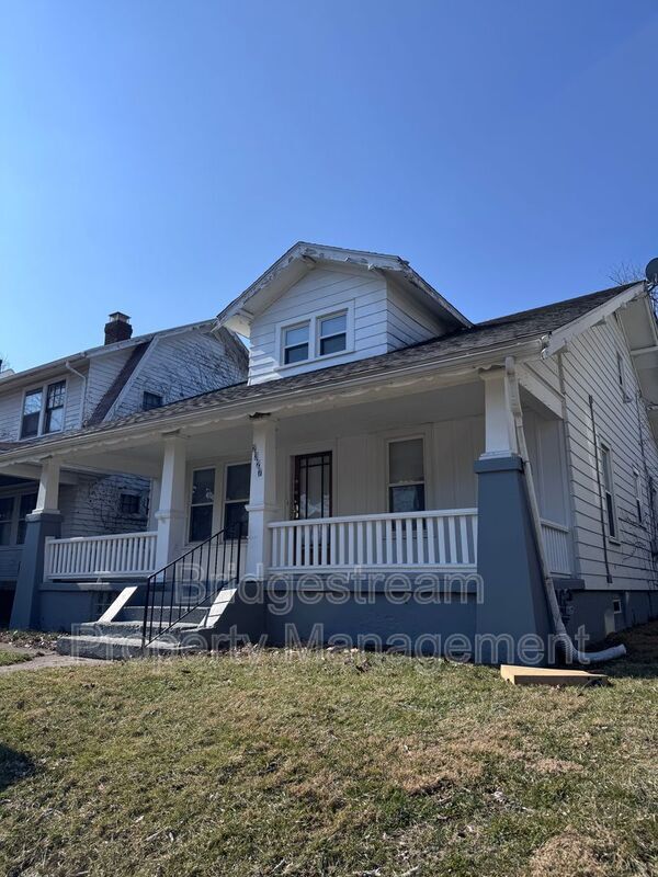 Photo - 2327 Eastview Ave