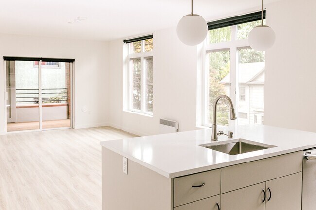 Photo - Harrison South