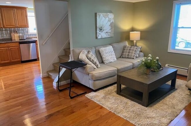 Photo - 107 Fillmore St