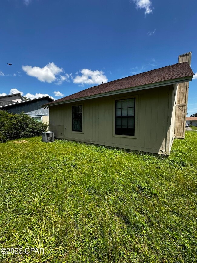 Photo - 126 Kristine Blvd