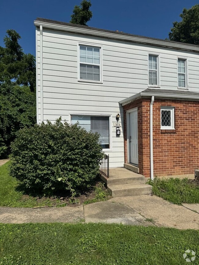 Building Photo - 373-375 N Roosevelt Ave Unit 373 N Roosevelt Rental