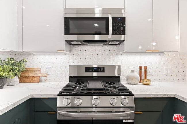 Photo - 4000 Mont Clair St Unit 306