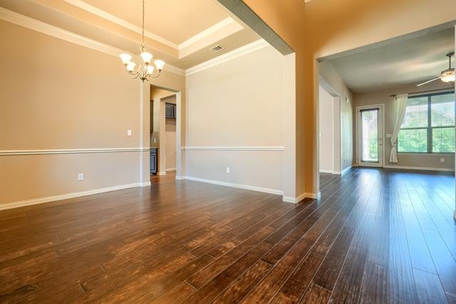 Photo - 12372 Payne St