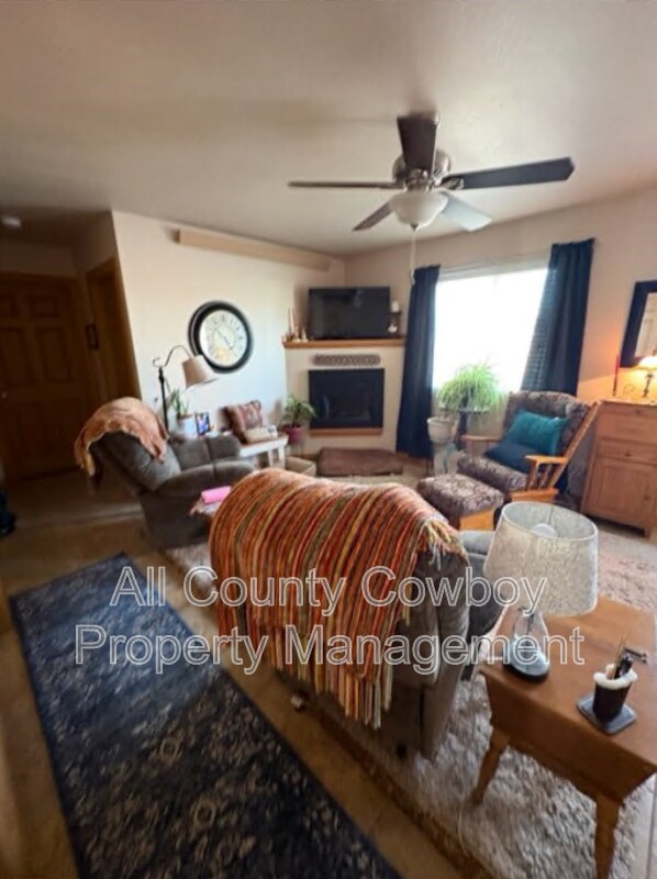 Photo - 2154 Franklin St