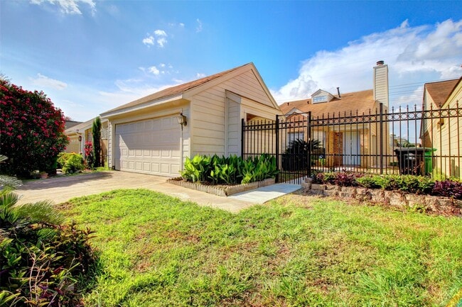 Photo - 11842 Spring Grove Dr