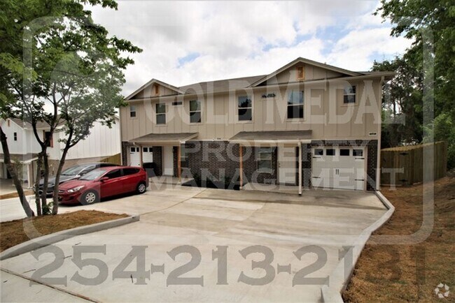 Building Photo - 516 Raymond St Unit B Rental