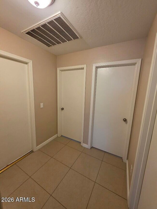 Photo - 34 E Nolana Pl