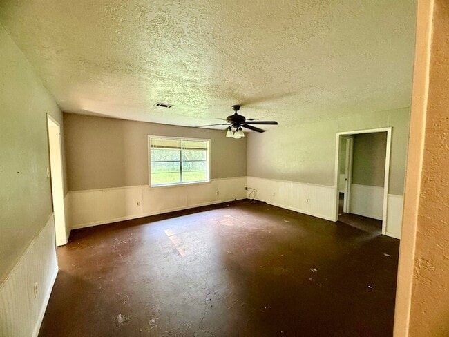 Photo - 1135 Cooper Ln
