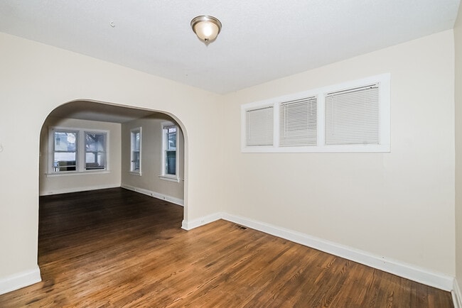 Photo - 3820 Jackson St NE