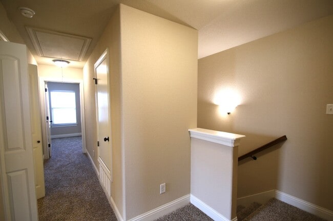 Photo - ((MOVE IN SPECIAL!) Little Piece of HEAVEN... Unit 7900 Branch Way