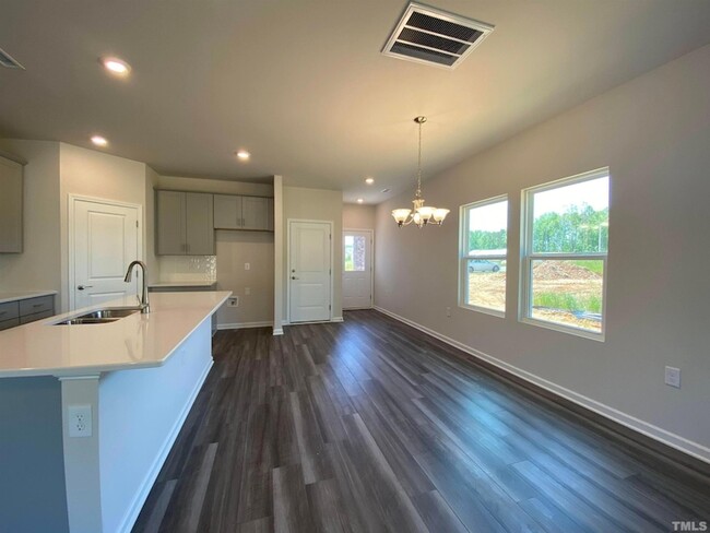 Photo - 908 Clearhaven Ln