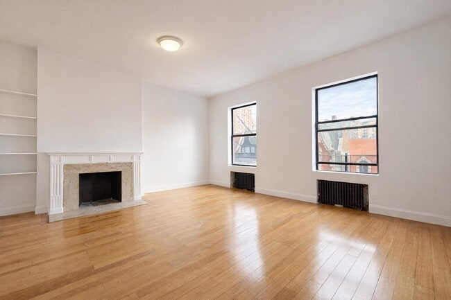 Photo - 302 W 107th St Unidad 4A