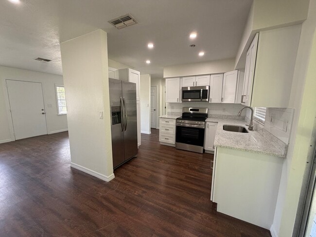 Photo - 4454 Whitetail Ln