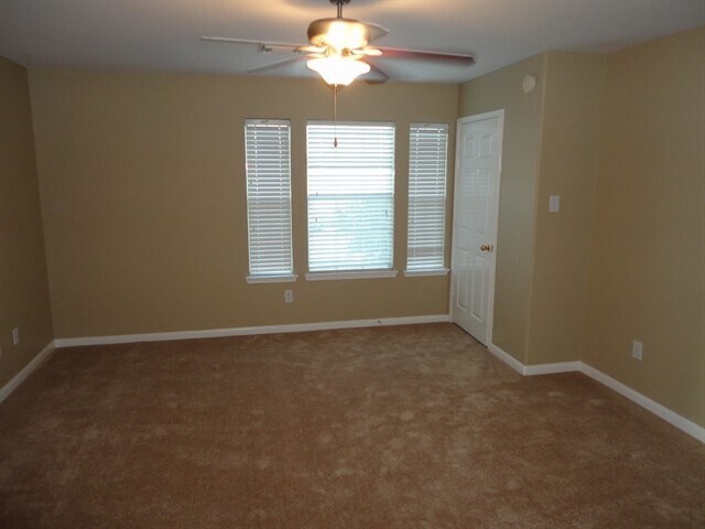 32338 Golden Oak Park Ln