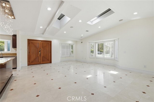 Photo - 926 N Rowell Ave
