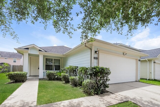 Photo - 19615 Plantation Tree Ct