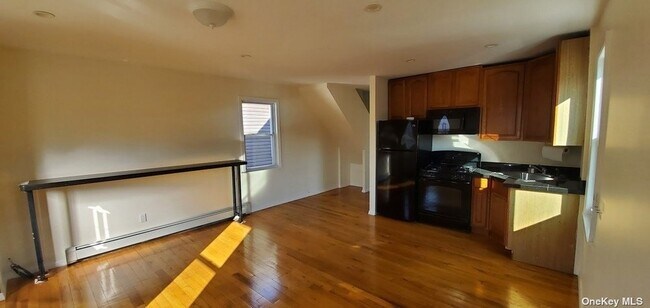 Photo - 63-00 Booth St Unit 2nd Fl