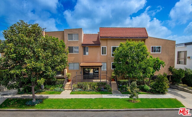 Building Photo - 1730 Camden Ave Unit 108 Rental