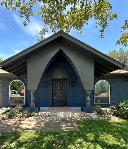 Building Photo - 120 Lakeway Dr Rental