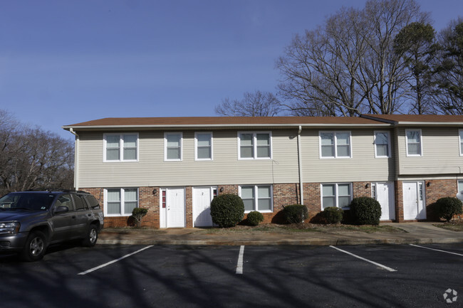 Building Photo - Stratford Apartments