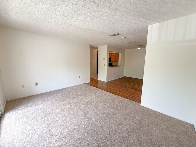 3705 SW 27th St Unit 1221
