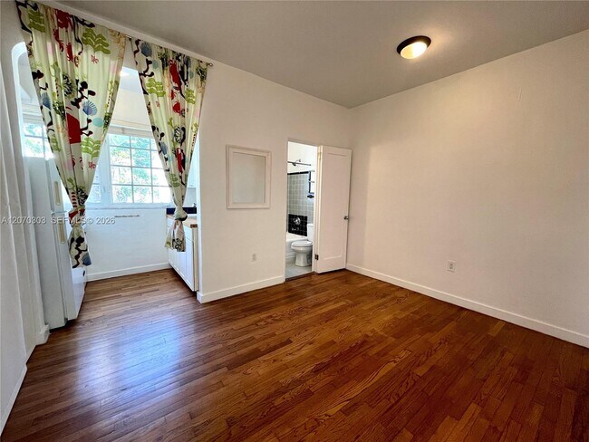 Photo - 743 15th St Unit 12
