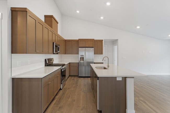 Photo - Elegant 4 Bedroom| 3 Bathroom Tigard Home ...