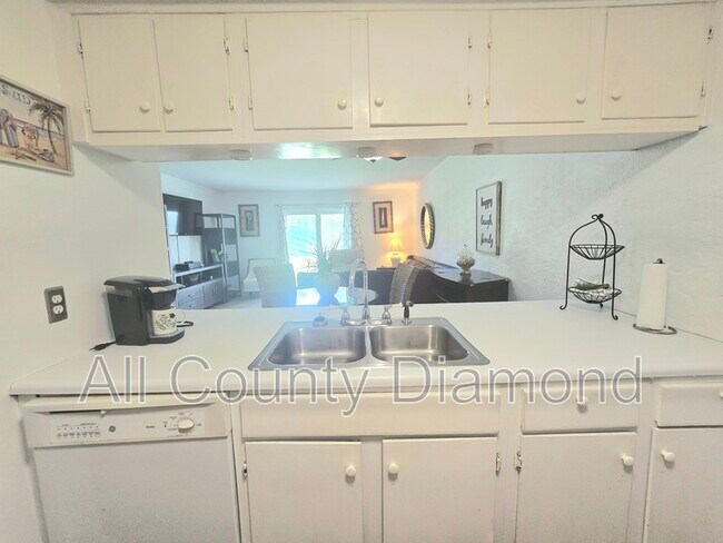 Photo - 6903 N Lagoon Dr