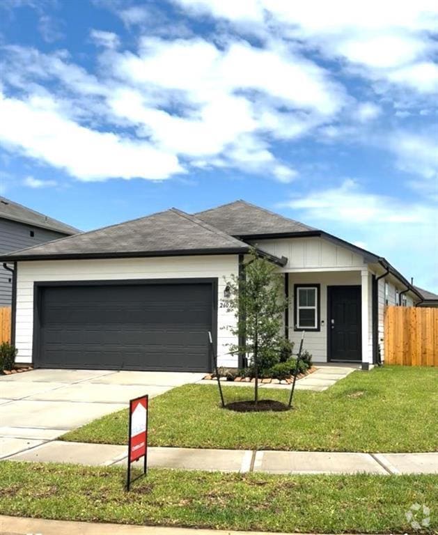 Building Photo - 26073 Hampshire Dr Rental