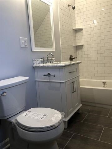 Photo - 655 Avenue C