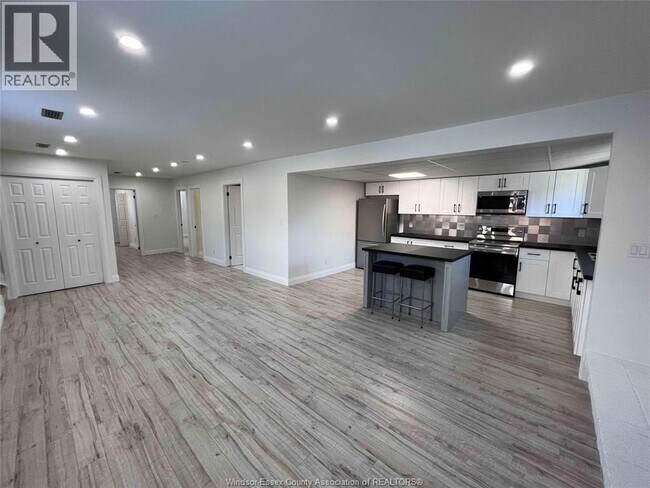 Photo - 511 Gauthier Dr