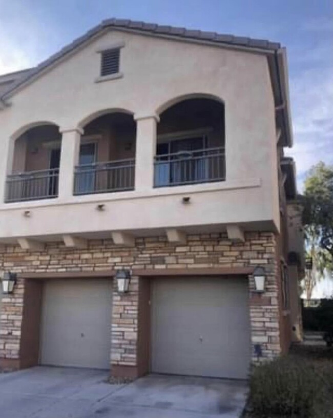 Building Photo - 356 N 169th Ave Rental